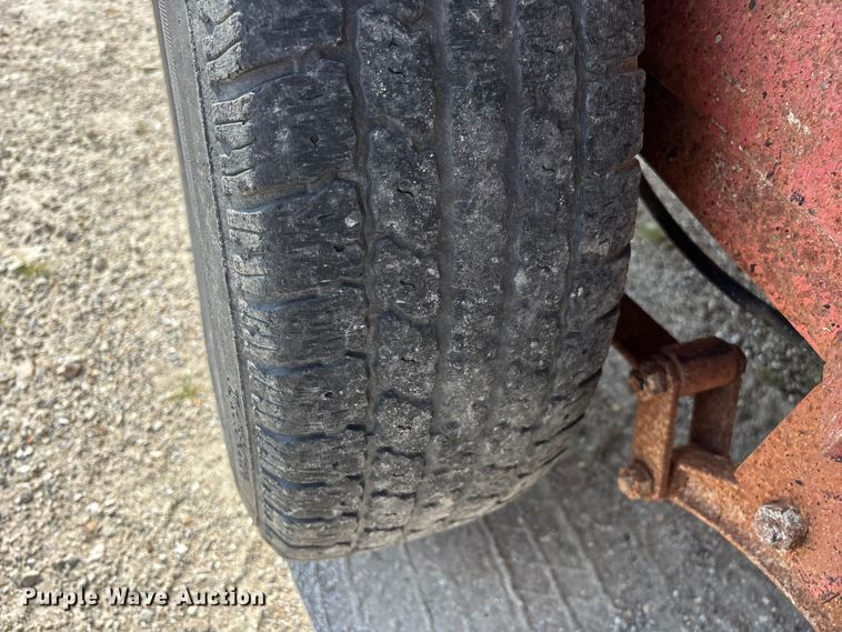 image for item EO4380 1991 HULL utility trailer