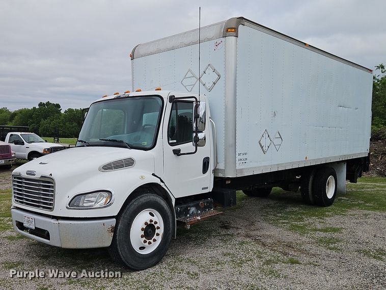 image for item EO7282 2006 Freightliner  Business Class M2 box truck