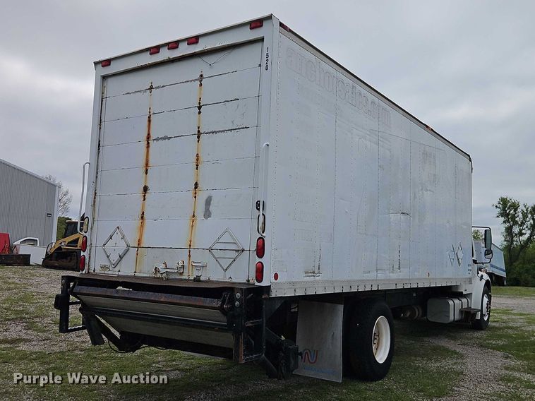 image for item EO7282 2006 Freightliner  Business Class M2 box truck