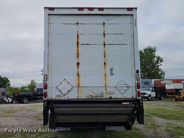 image for item EO7282 2006 Freightliner  Business Class M2 box truck