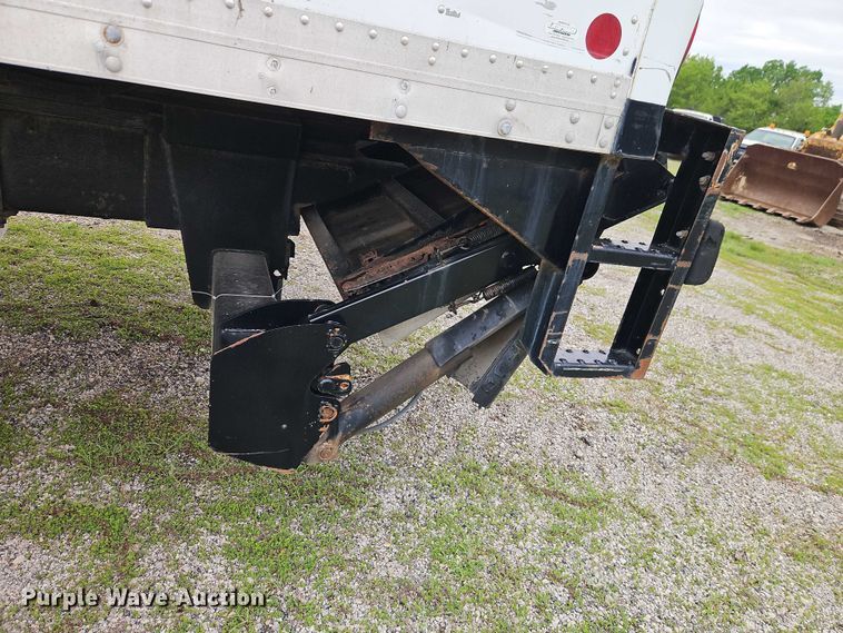 image for item EO7282 2006 Freightliner  Business Class M2 box truck