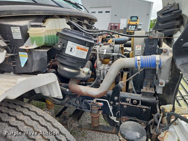 image for item EO7282 2006 Freightliner  Business Class M2 box truck