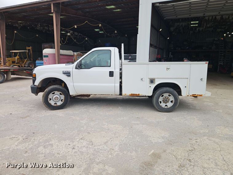 image for item EO8520 2008 Ford F250 Super Duty utility bed pickup truck