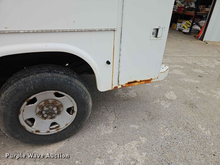 image for item EO8520 2008 Ford F250 Super Duty utility bed pickup truck