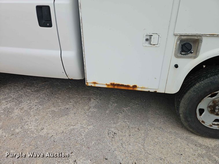 image for item EO8520 2008 Ford F250 Super Duty utility bed pickup truck