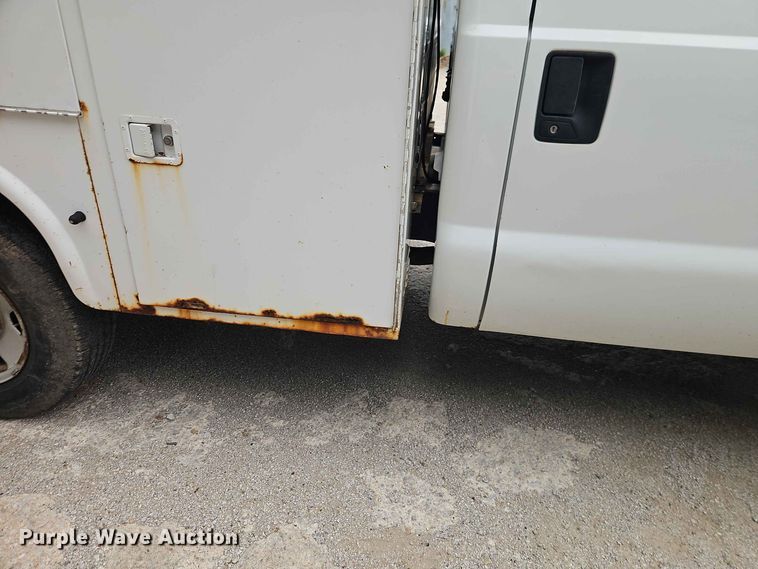 image for item EO8520 2008 Ford F250 Super Duty utility bed pickup truck