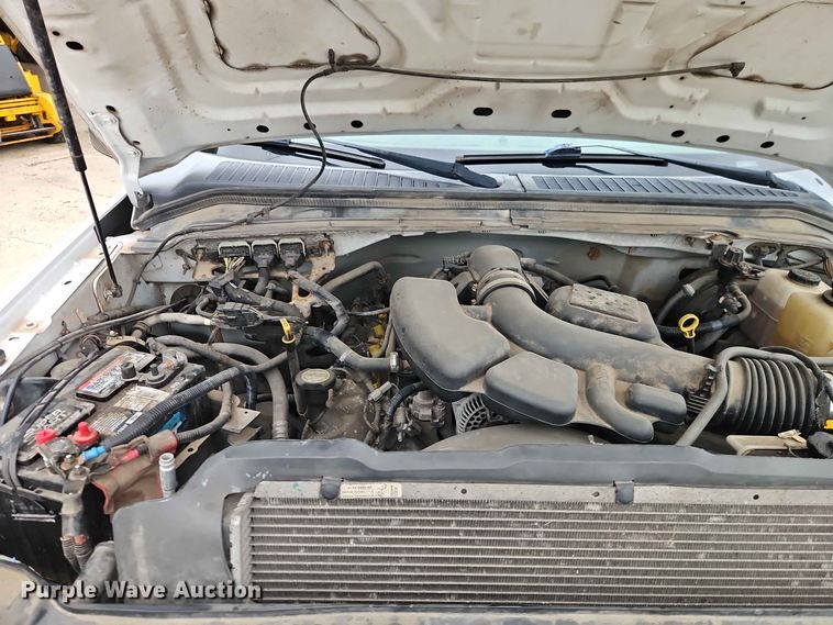 image for item EO8520 2008 Ford F250 Super Duty utility bed pickup truck
