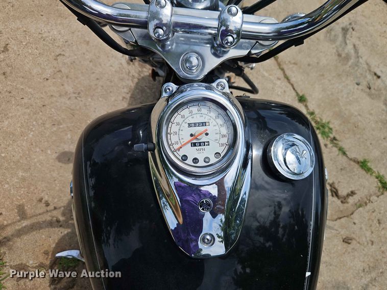 image for item EO8528 2006 Yamaha V Star 650 motorcycle