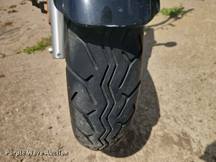 image for item EO8528 2006 Yamaha V Star 650 motorcycle