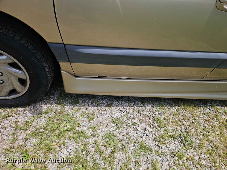 image for item EO8529 2000 Dodge Grand Caravan SE van