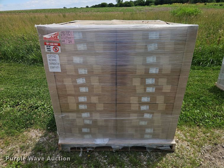 image for item EO8532 Day-Brite LED dimmable lights