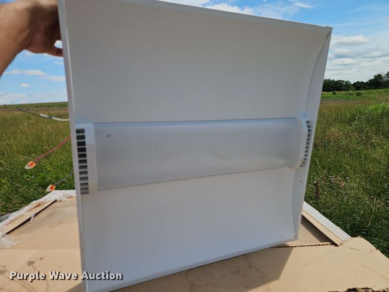 image for item EO8532 Day-Brite LED dimmable lights