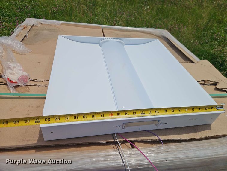 image for item EO8532 Day-Brite LED dimmable lights