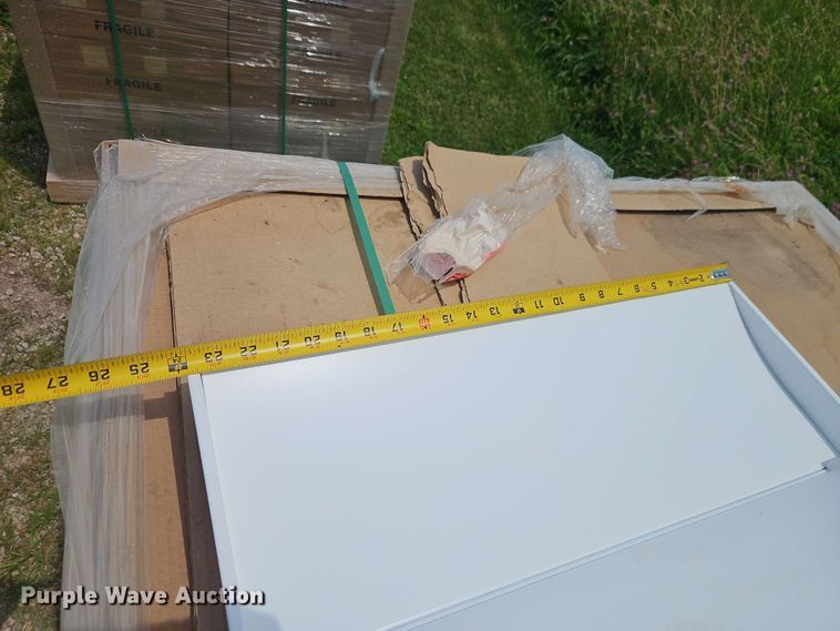 image for item EO8532 Day-Brite LED dimmable lights