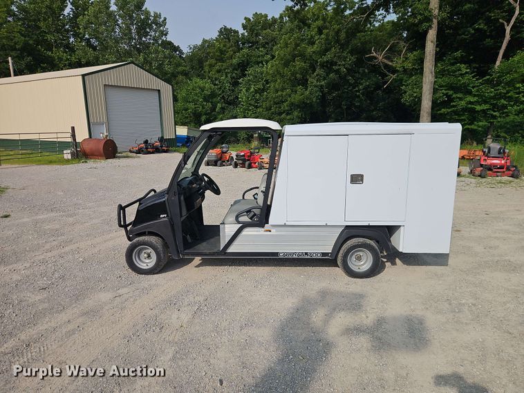 image for item EO8533 2024 Club Car golf cart