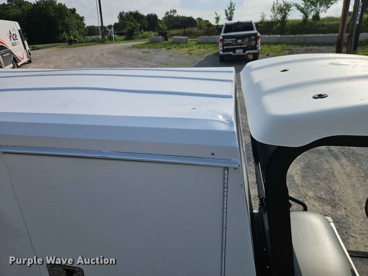 image for item EO8533 2024 Club Car golf cart