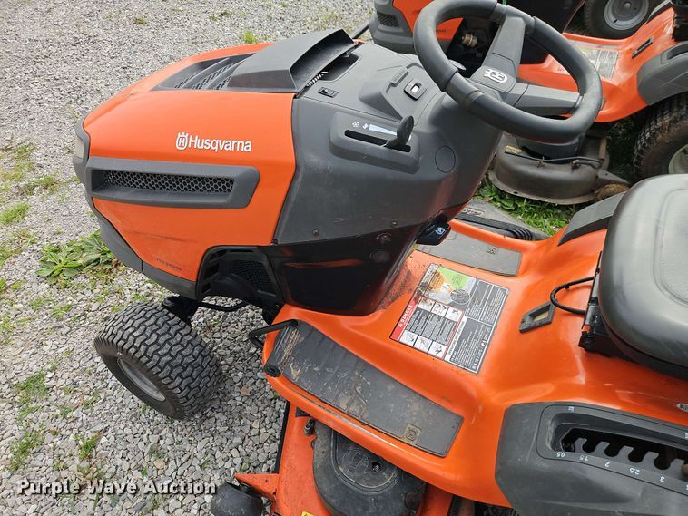 image for item EO8534 (3) lawn mowers