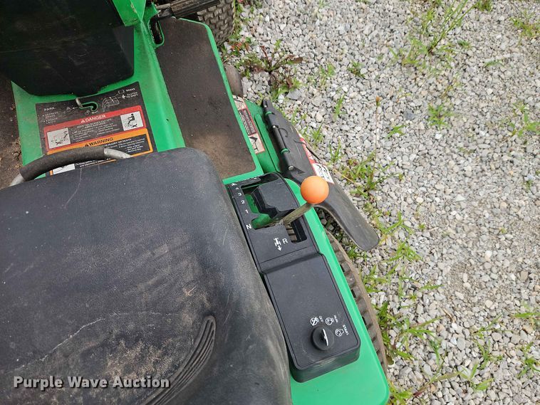 image for item EO8534 (3) lawn mowers