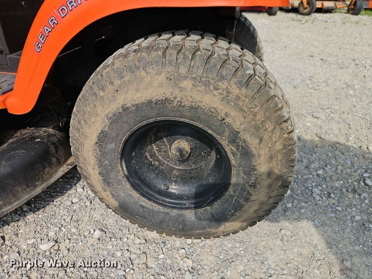 image for item EO8535 Ariens lawn mower