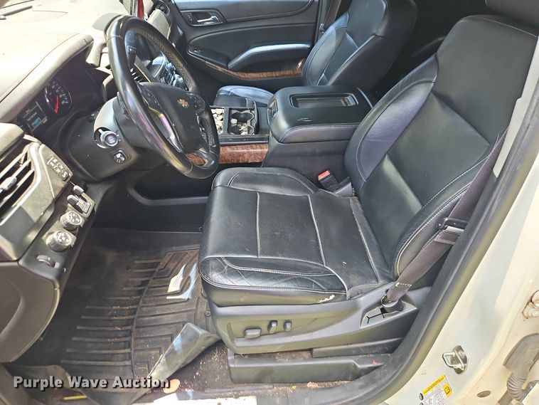 image for item EO8548 2015 Chevrolet Suburban 1500  SUV