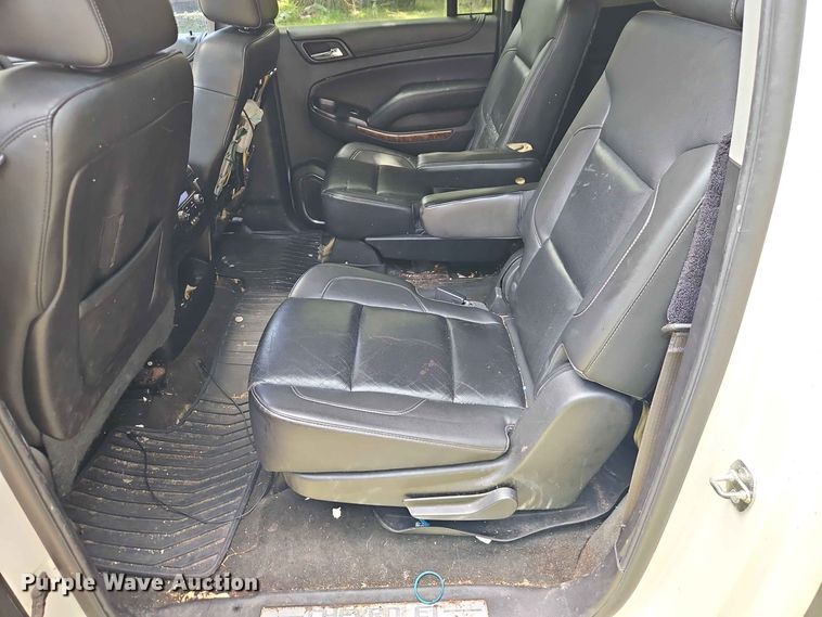 image for item EO8548 2015 Chevrolet Suburban 1500  SUV