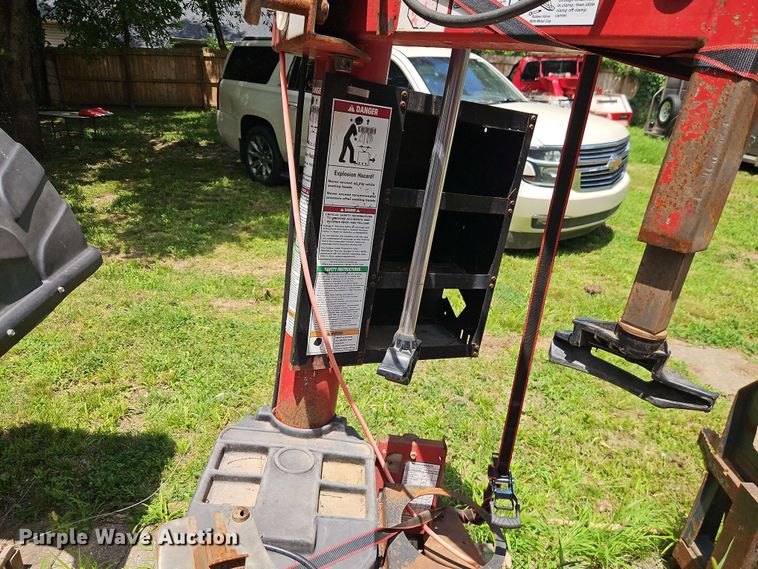 image for item EO8549 Coats Tire changer & tire balancer