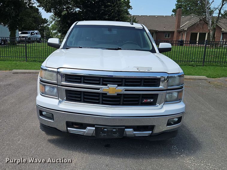image for item EO8556 2015 Chevrolet Silverado 1500 Crew Cab pickup truck