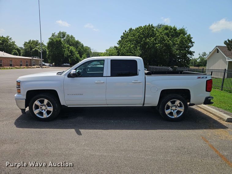 image for item EO8556 2015 Chevrolet Silverado 1500 Crew Cab pickup truck