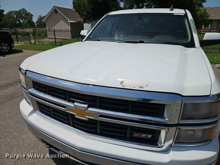 image for item EO8556 2015 Chevrolet Silverado 1500 Crew Cab pickup truck