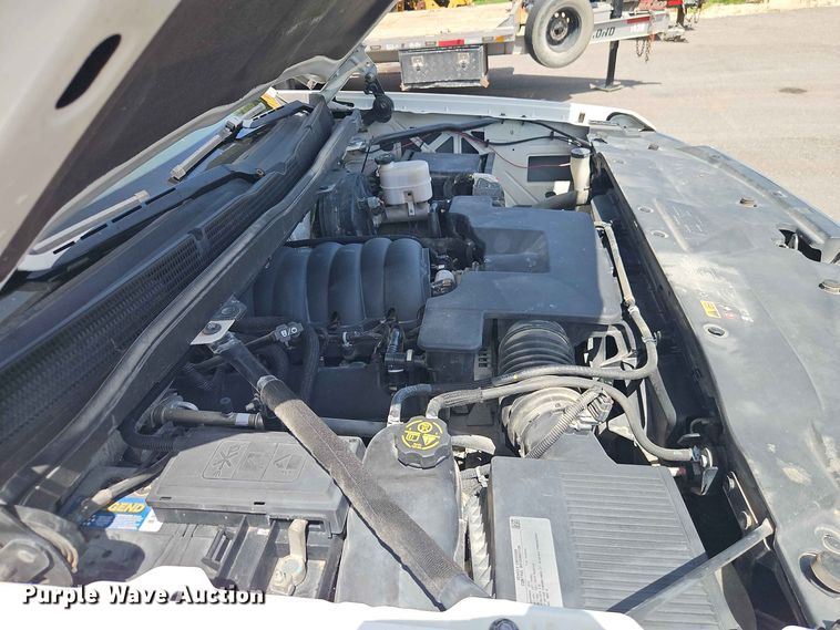 image for item EO8556 2015 Chevrolet Silverado 1500 Crew Cab pickup truck