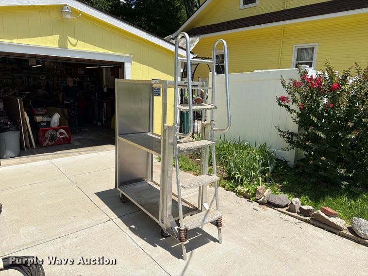 image for item EO8592 Valley Craft A20669 order picker
