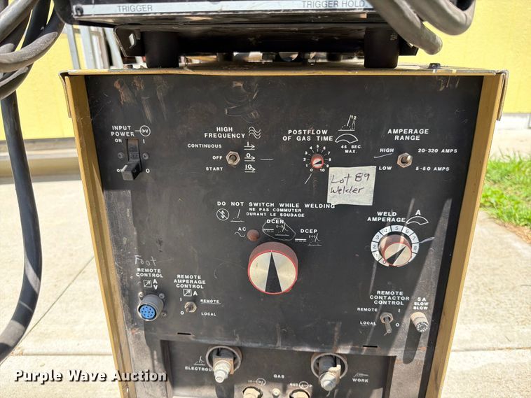 image for item EO8593 Hobart welder