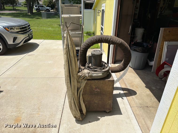 image for item EO8594 Ace A-72 dust collector