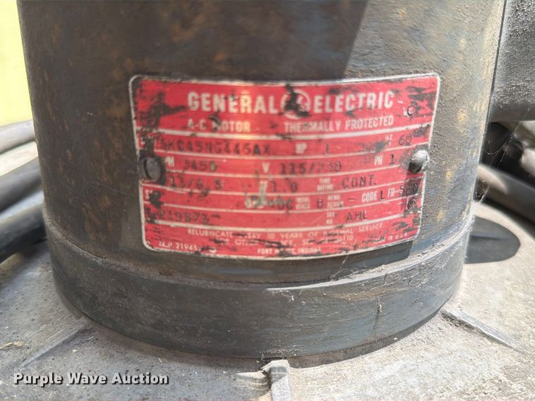 image for item EO8594 Ace A-72 dust collector
