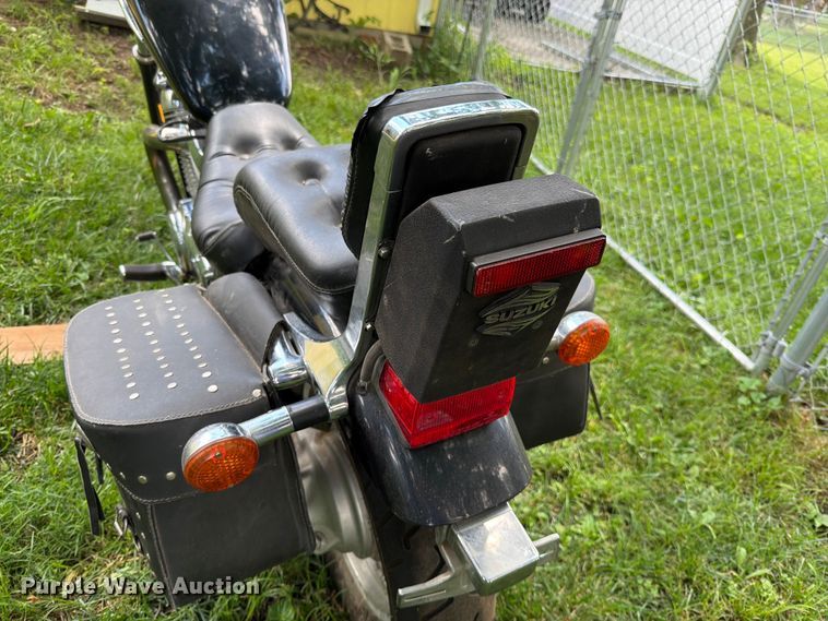 image for item EO8595 1997 Suzuki Intruder 800 motorcycle