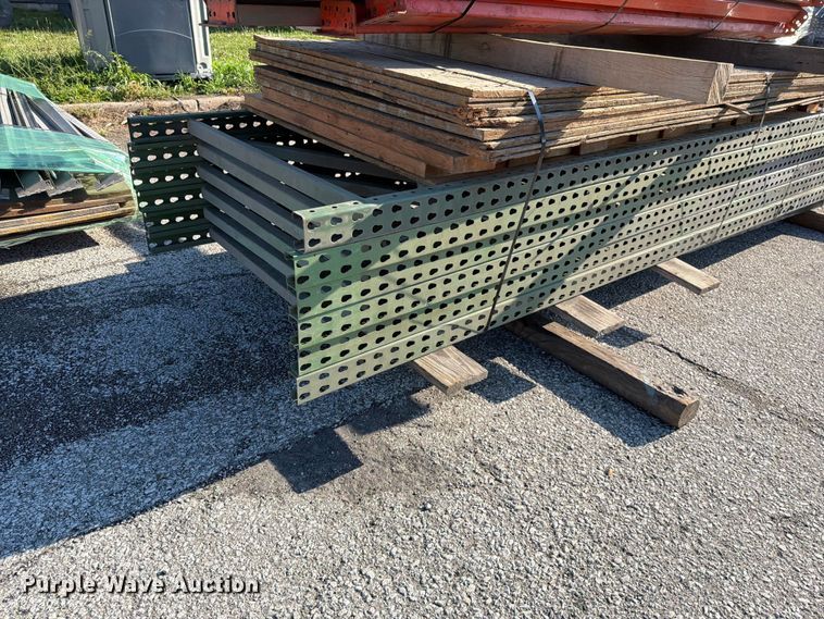 image for item EO8597 Pallet racking and shelving