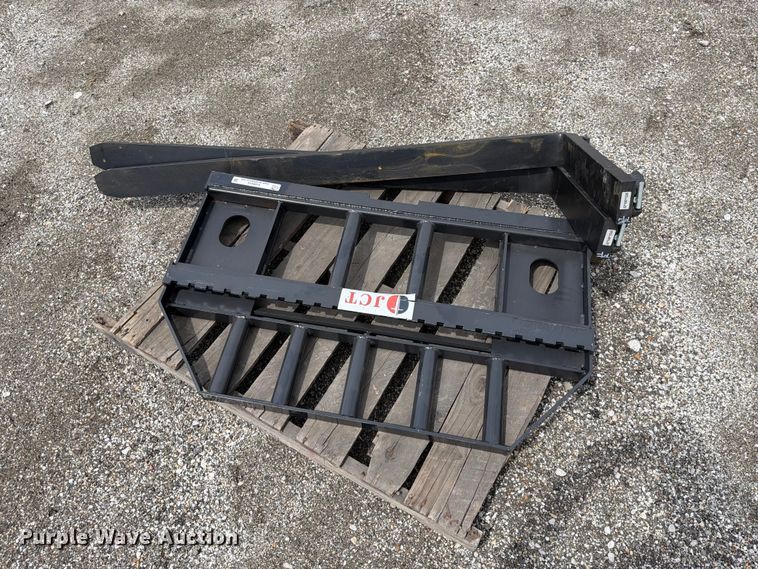 image for item EQ8053 JCT skid steer forks