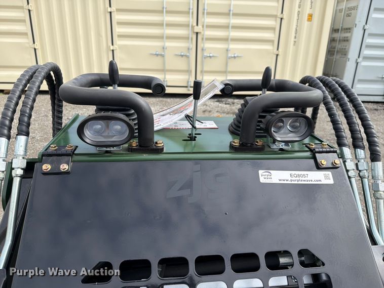 image for item EQ8057 2026 ZJG ZJ-380 compact utility loader