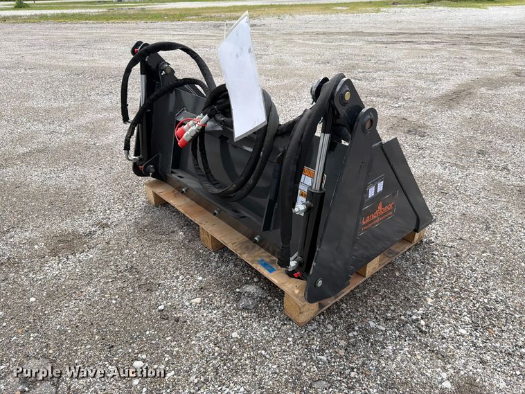 image for item EQ8066 2026 LandHonor MCB-72-44W compact utility loader 4-in-1 bucket