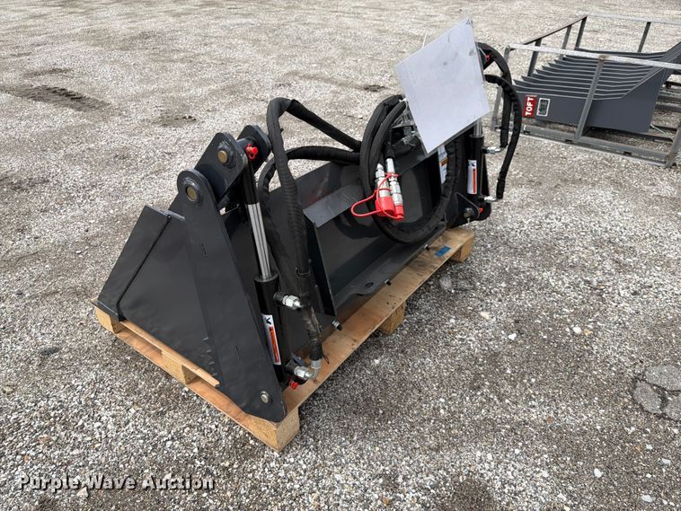 image for item EQ8066 2026 LandHonor MCB-72-44W compact utility loader 4-in-1 bucket