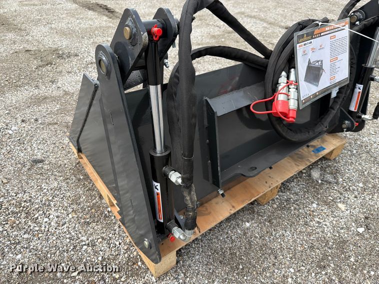 image for item EQ8066 2026 LandHonor MCB-72-44W compact utility loader 4-in-1 bucket