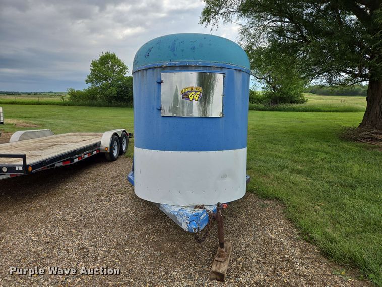 image for item ER1743 1971 Stidham Horse livestock trailer