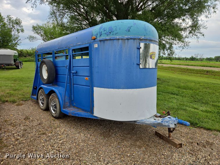 image for item ER1743 1971 Stidham Horse livestock trailer