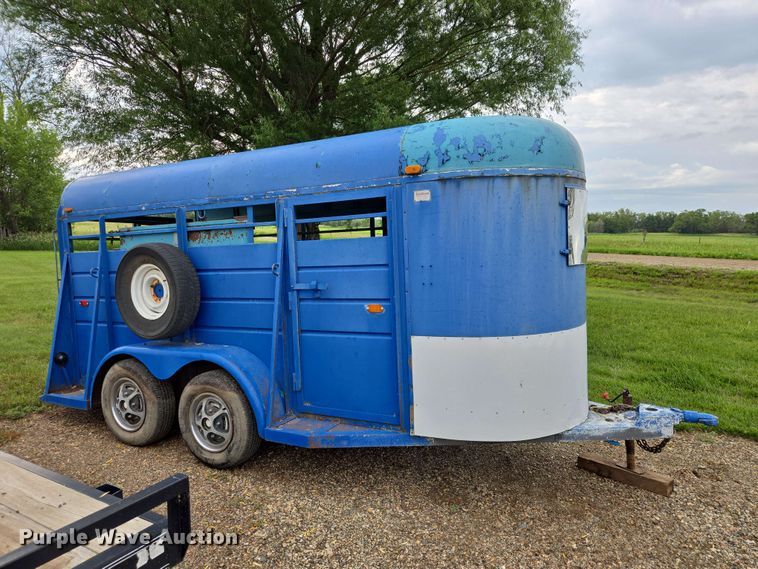 image for item ER1743 1971 Stidham Horse livestock trailer