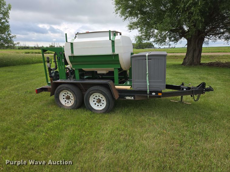 image for item ER1744 2013 Dressen Custom Trailers Turbo Turf hydroseeder