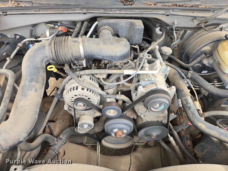 image for item ER1745 2005 GMC Sierra 1500 pickup truck