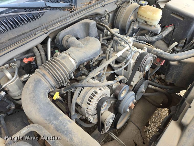 image for item ER1745 2005 GMC Sierra 1500 pickup truck