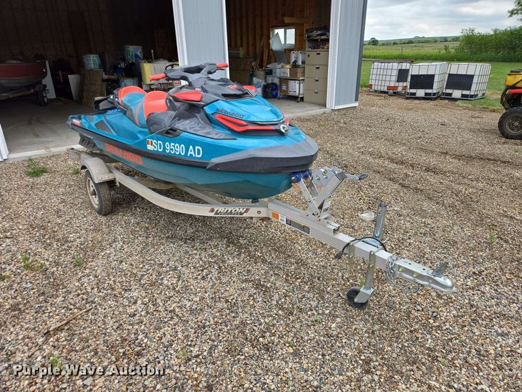 image for item ER1749 2018 Bombardier Seadoo Wake Pro 230 personal watercraft