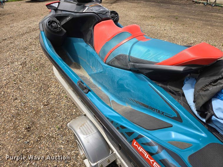 image for item ER1749 2018 Bombardier Seadoo Wake Pro 230 personal watercraft