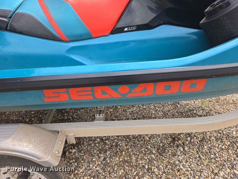 image for item ER1749 2018 Bombardier Seadoo Wake Pro 230 personal watercraft